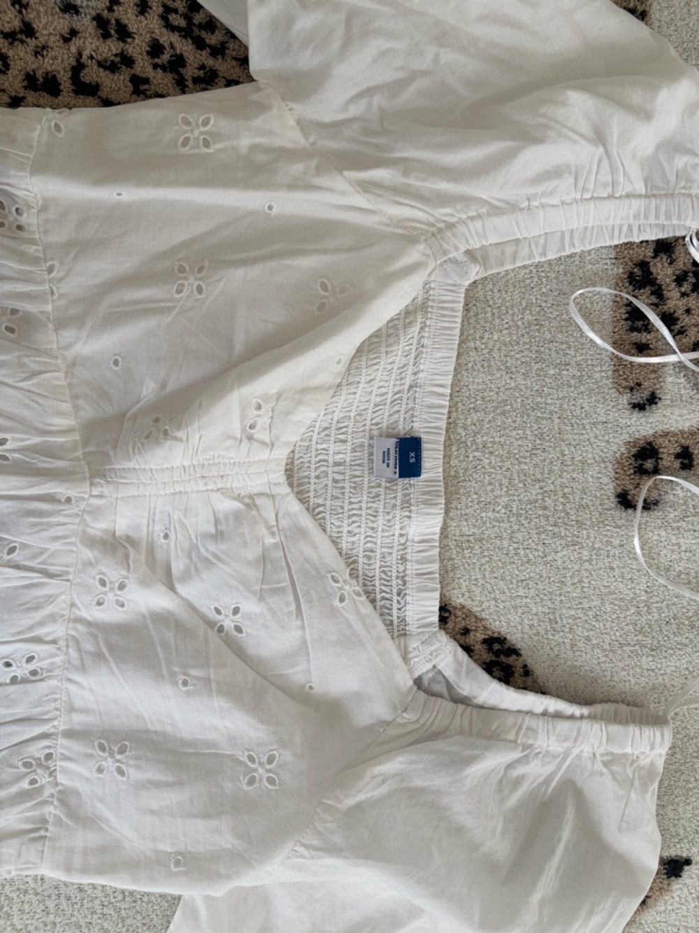 NWT Old Navy Eyelet Coquette Milkmaid Top - Picture 6 of 6